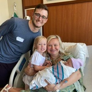 Meet your Posher, Cecily